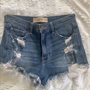 Jean shorts!